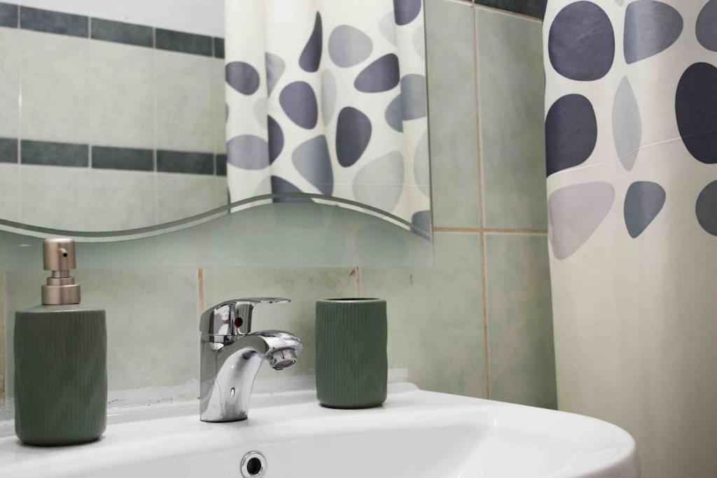 Helia Apartment 2 Kanálion エクステリア 写真